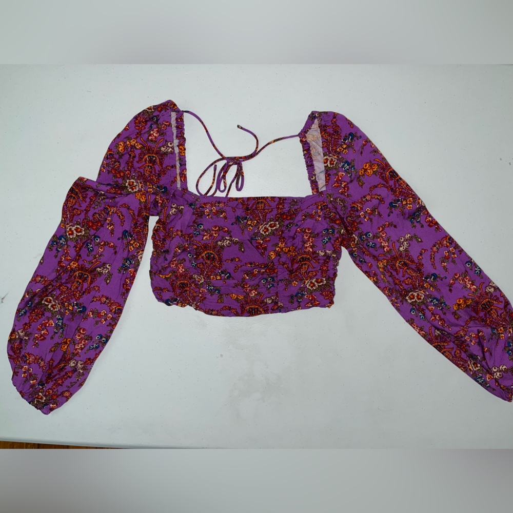 Urban Outfitters, Small - crop top